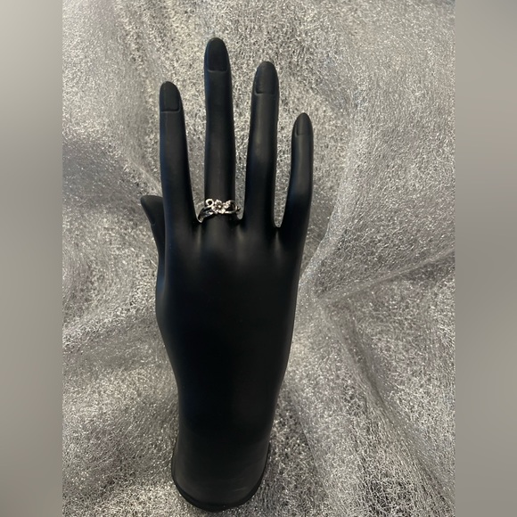 NEW: Choose Your 5 Pcs Elegant Vintage Stackable Style Finger Jewelry Decor - Picture 11 of 12